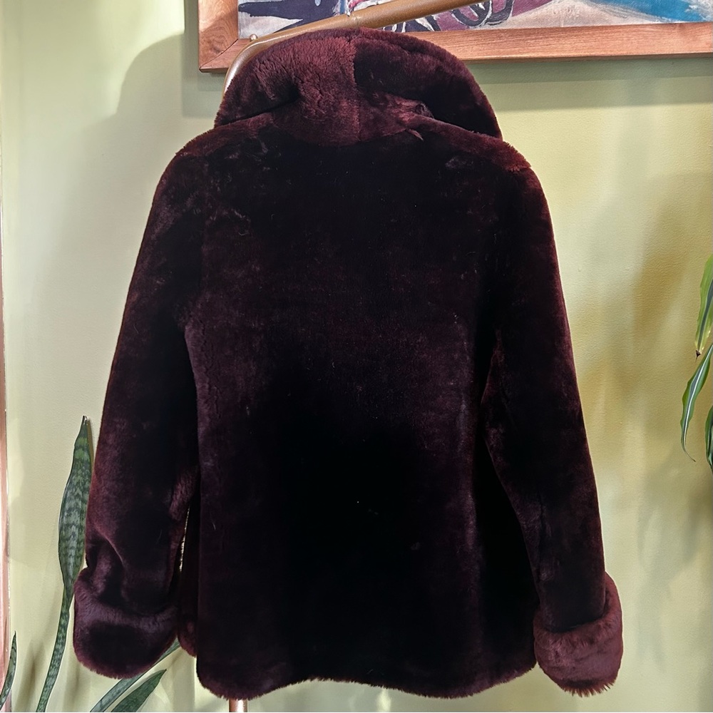 Beautiful Vintage 60’s Mouton Shearling Jacket - Picture 4 of 11